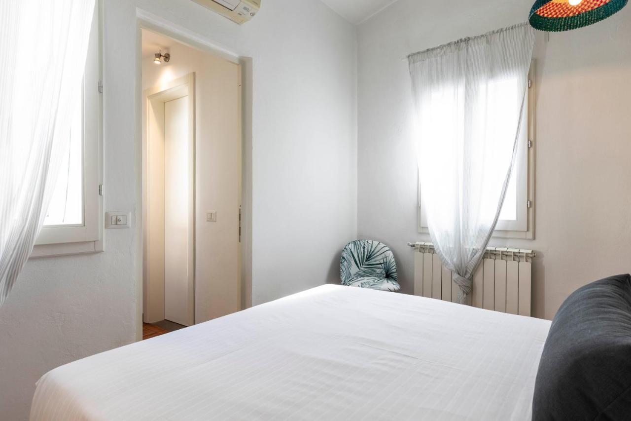 Charme In Santa Maria Novella Apartment Florenţa Exterior foto